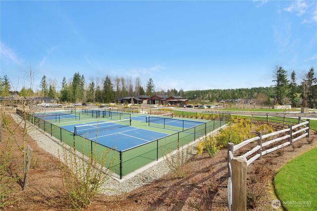 14714 Knoll Park Court E, Bonney Lake, WA 98391