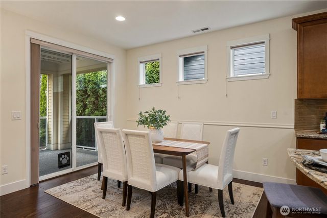 14714 Knoll Park Court E, Bonney Lake, WA 98391