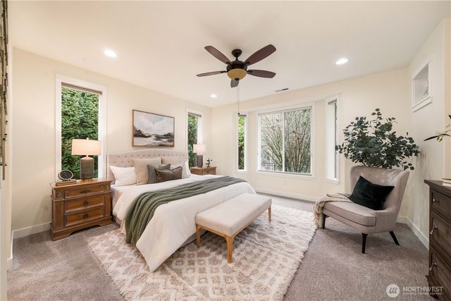 14714 Knoll Park Court E, Bonney Lake, WA 98391