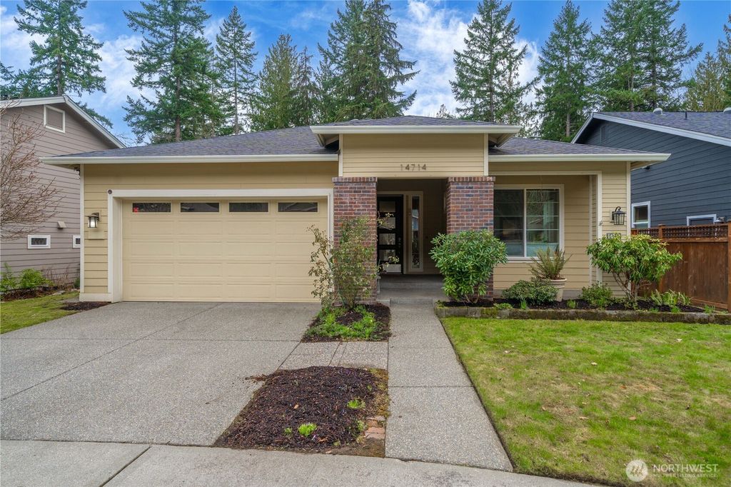 14714 Knoll Park Court E, Bonney Lake, WA 98391