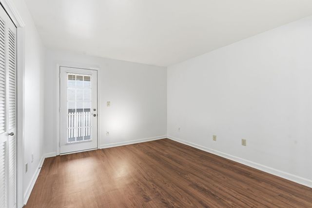 208 Westfield Dr, Nashville, TN 37221