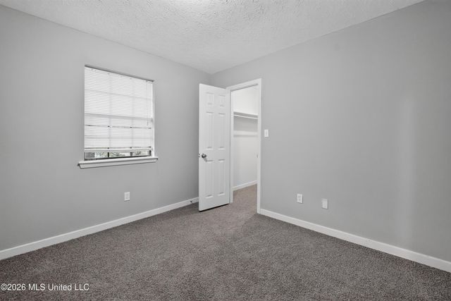 5638 Dogwood Trail, Jackson, MS 39212