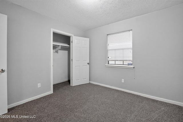 5638 Dogwood Trail, Jackson, MS 39212