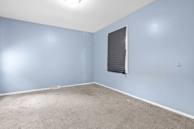 1700 Reaney Avenue, Saint Paul, MN 55106