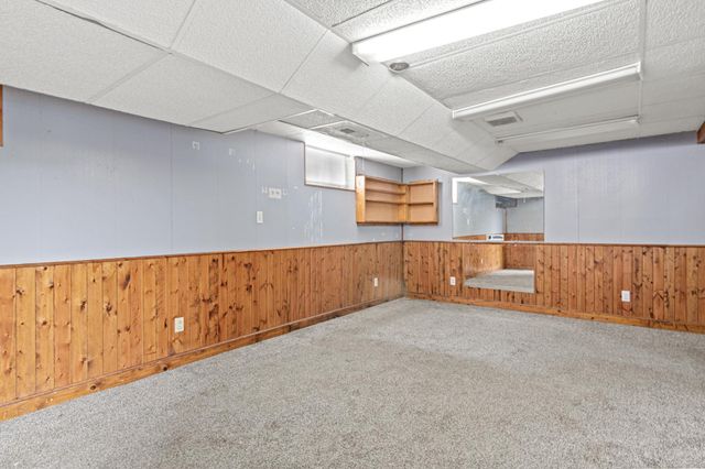 1700 Reaney Avenue, Saint Paul, MN 55106