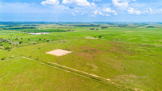 00 Cr 307, Louise, TX 77437