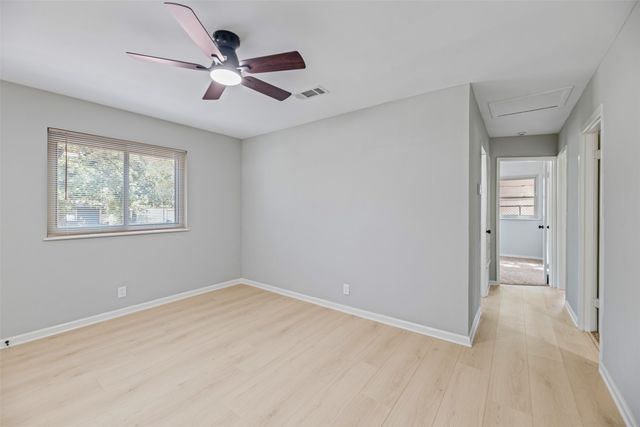 6416 Ava Court Drive, Fort Worth, TX 76112