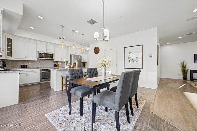 1250 N Abbey Lane Unit 209, Chandler, AZ 85225
