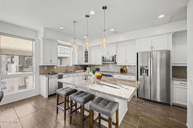 1250 N Abbey Lane Unit 209, Chandler, AZ 85225