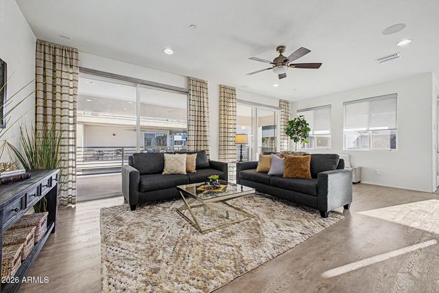 1250 N Abbey Lane Unit 209, Chandler, AZ 85225
