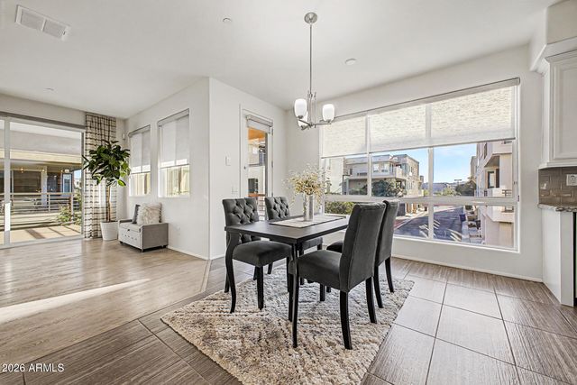 1250 N Abbey Lane Unit 209, Chandler, AZ 85225