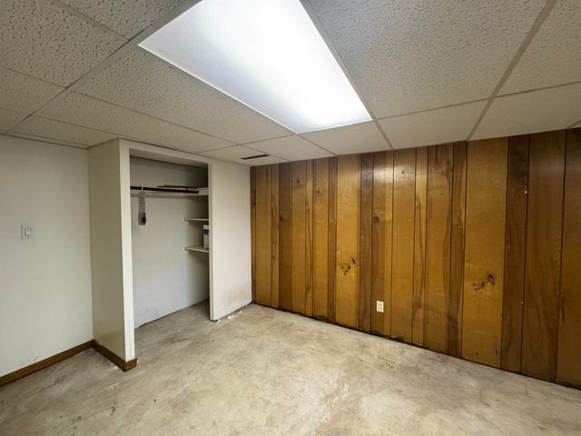1908 Owen St., Charles City, IA 50616