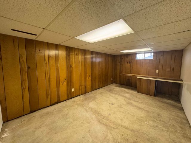 1908 Owen St., Charles City, IA 50616