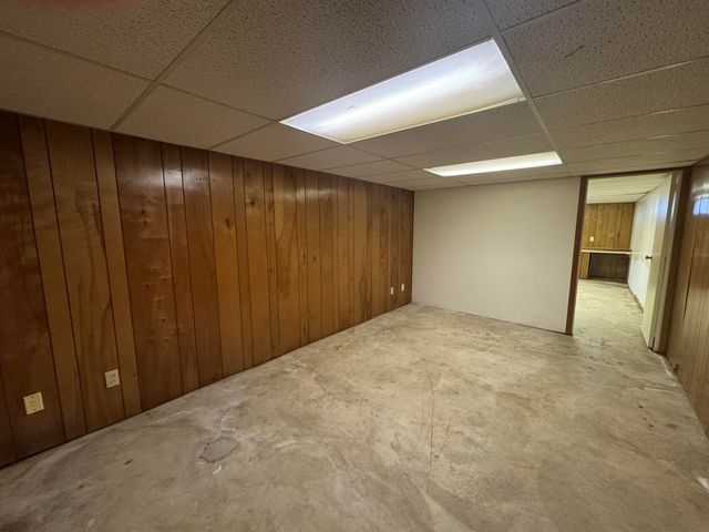 1908 Owen St., Charles City, IA 50616