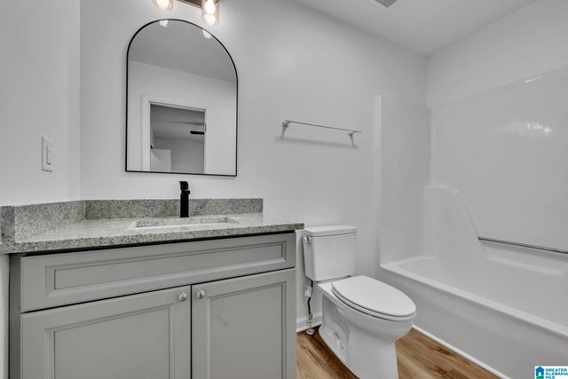 855 VALLEY TRAIL, Warrior, AL 35180