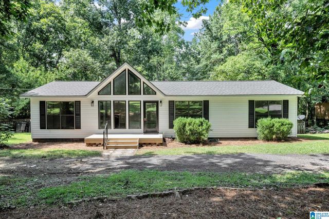 855 VALLEY TRAIL, Warrior, AL 35180