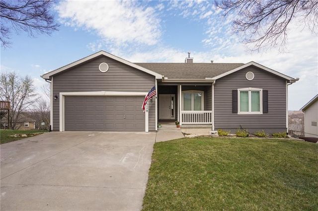 3528 Tillerman Drive, Lawrence, KS 66049