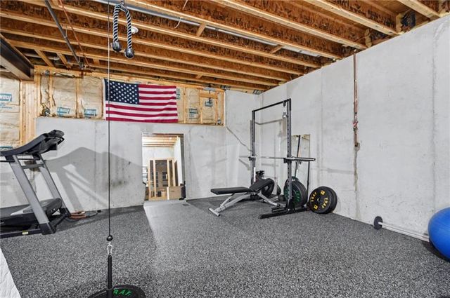 3528 Tillerman Drive, Lawrence, KS 66049