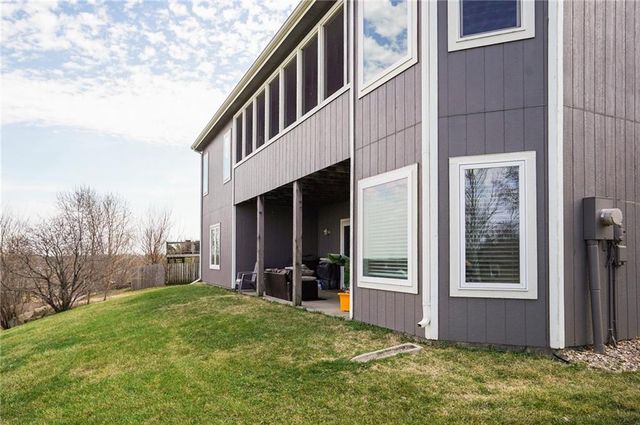 3528 Tillerman Drive, Lawrence, KS 66049