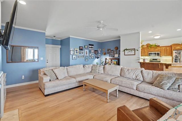 3528 Tillerman Drive, Lawrence, KS 66049