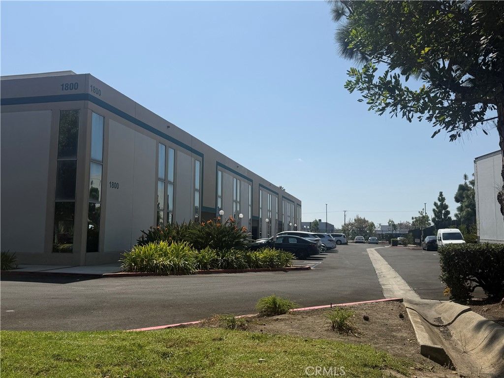 1800 E Garrey Avenue 212, Santa Ana, CA 92705 — photo 3