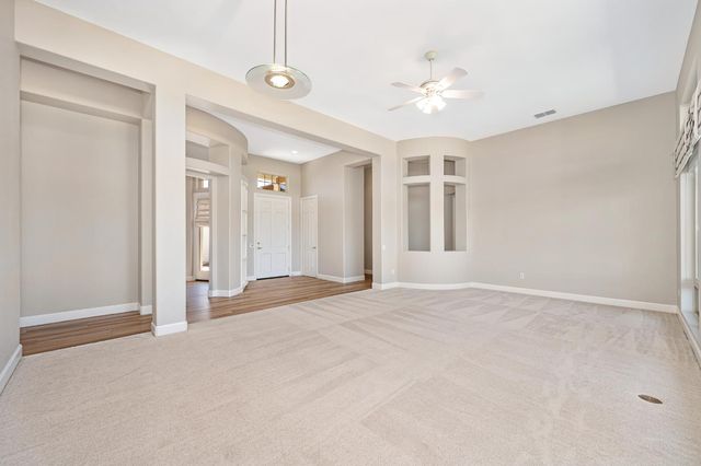 714 Canyon Oak Ln, Lincoln, CA 95648
