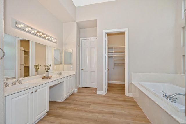 714 Canyon Oak Ln, Lincoln, CA 95648