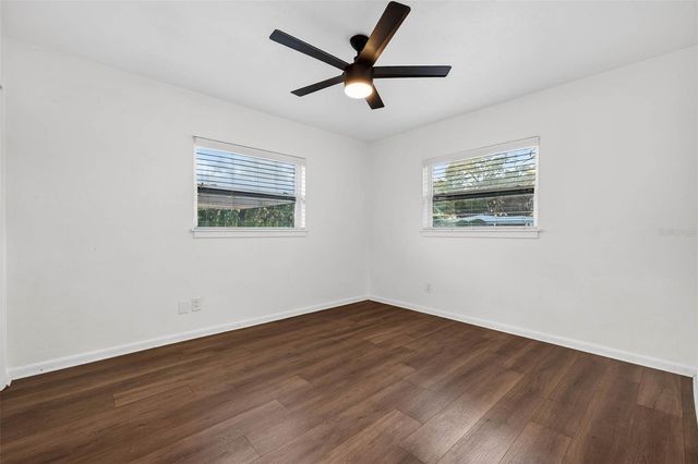 210 N GLEN AVENUE, Tampa, FL 33609