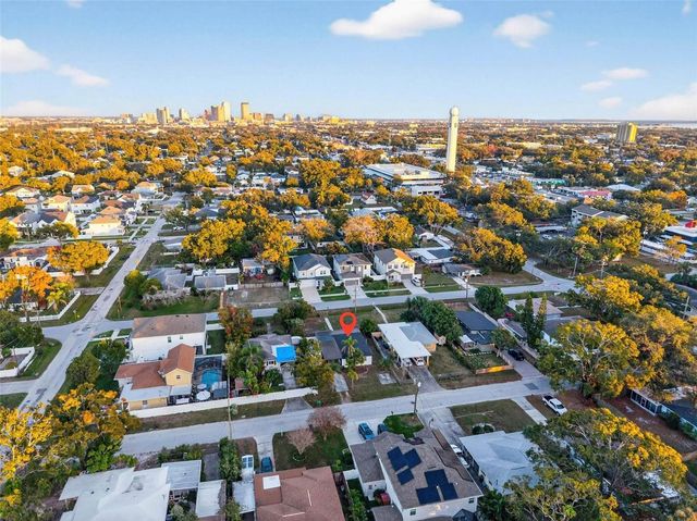 210 N GLEN AVENUE, Tampa, FL 33609