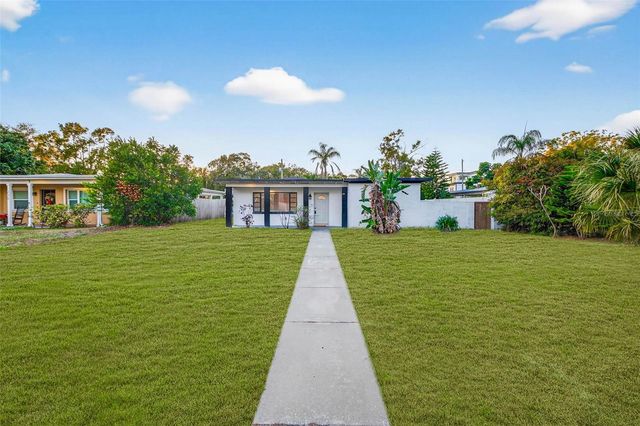 210 N GLEN AVENUE, Tampa, FL 33609