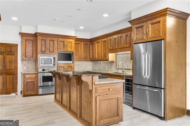 550 Atlanta Country Club Drive SE, Marietta, GA 30067