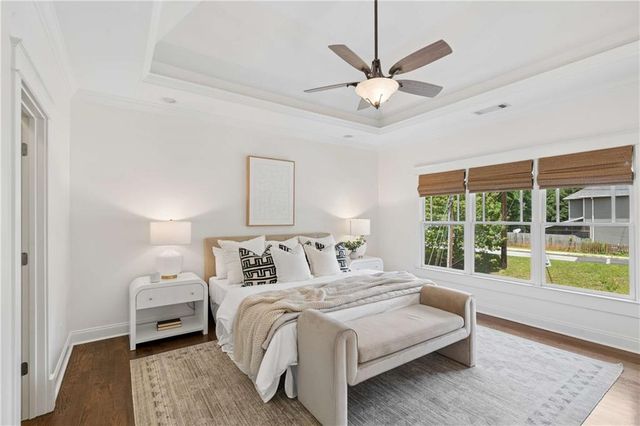 2129 Oakview Road SE, Atlanta, GA 30317