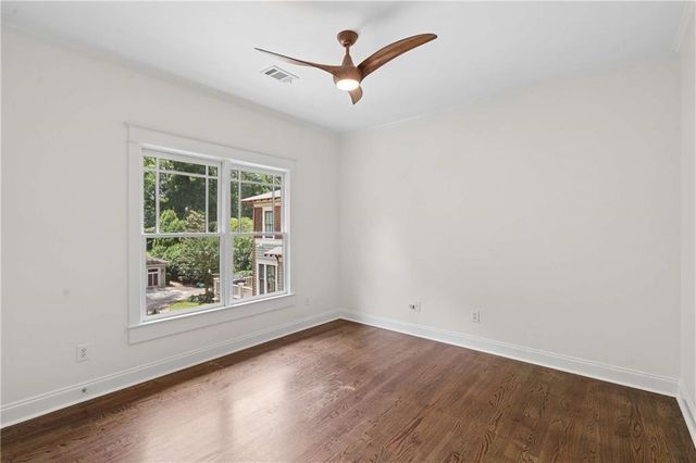 2129 Oakview Road SE, Atlanta, GA 30317