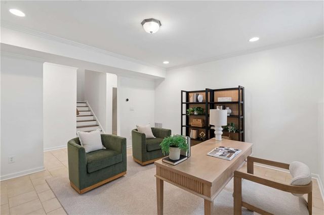 2129 Oakview Road SE, Atlanta, GA 30317
