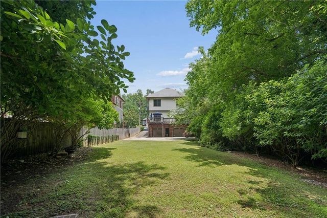 2129 Oakview Road SE, Atlanta, GA 30317