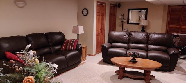 3225 BLUEBERRY LANE, Appleton, WI 54915