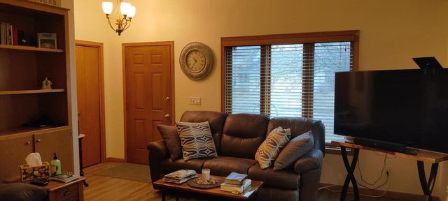 3225 BLUEBERRY LANE, Appleton, WI 54915