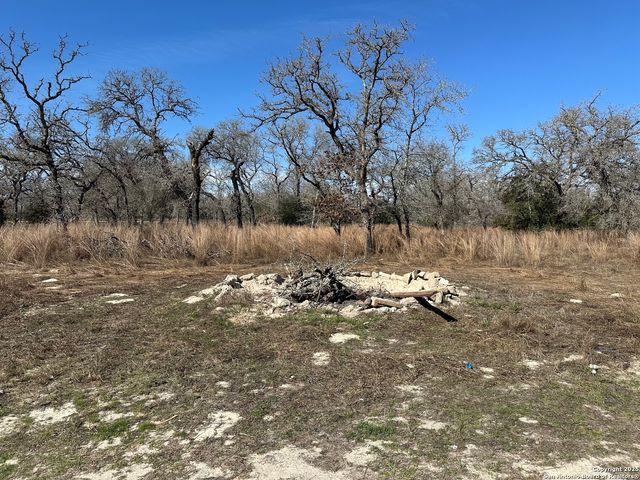 4500 Hickory Forrest, Seguin, TX 78155