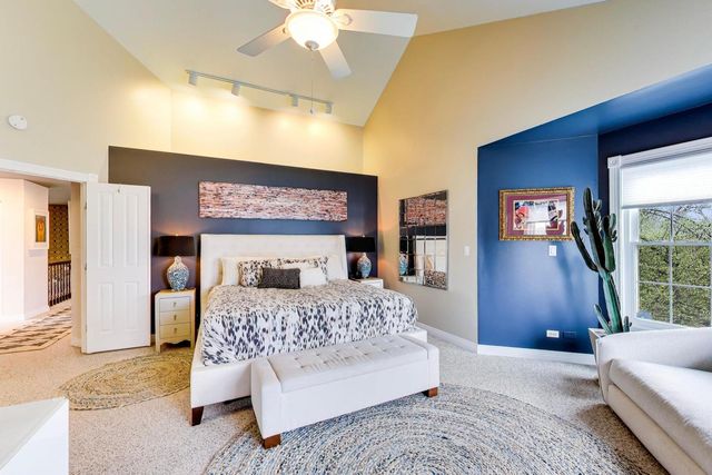 1203 MACINTOSH Drive, Wauconda, IL 60084