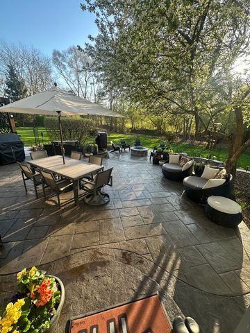 1203 MACINTOSH Drive, Wauconda, IL 60084