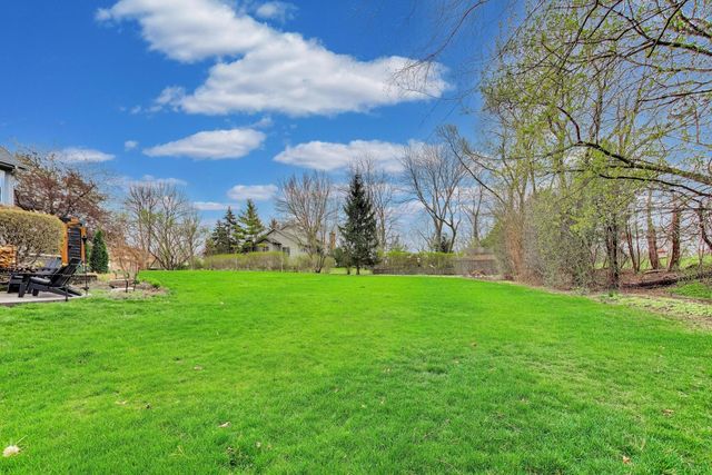 1203 MACINTOSH Drive, Wauconda, IL 60084