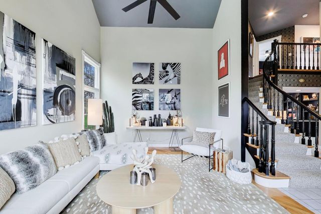 1203 MACINTOSH Drive, Wauconda, IL 60084