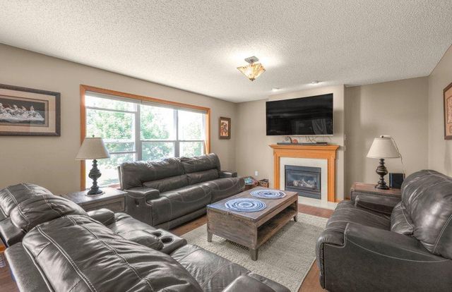 4355 Kaelin Circle NE, Saint Michael, MN 55376