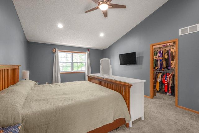4355 Kaelin Circle NE, Saint Michael, MN 55376