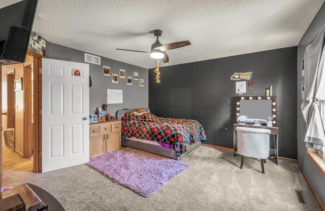 4355 Kaelin Circle NE, Saint Michael, MN 55376