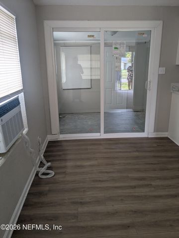 5306 PARIS Avenue, Jacksonville, FL 32209