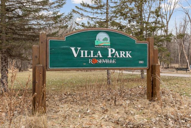 410 Mccarrons Boulevard N, Roseville, MN 55113