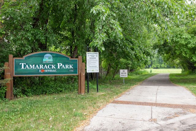 410 Mccarrons Boulevard N, Roseville, MN 55113