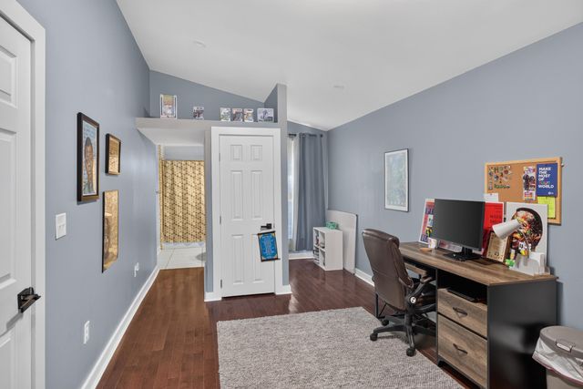 617 N Broadway, Lexington, KY 40508