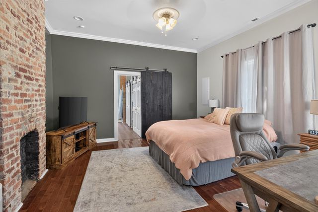 617 N Broadway, Lexington, KY 40508